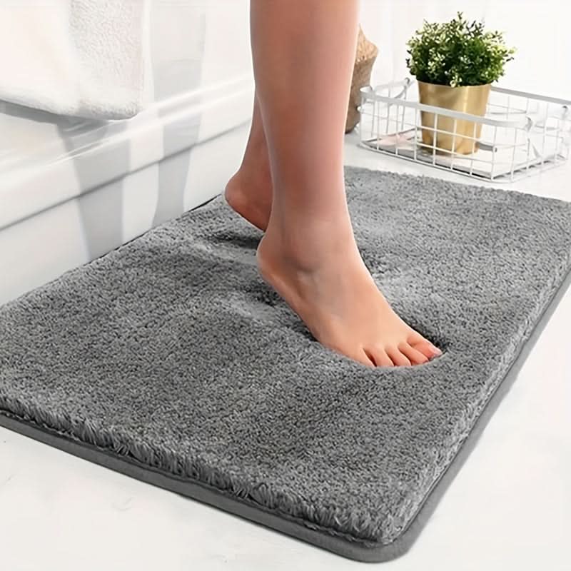 Soft, Thick, and Highly Absorbent Bath Mat