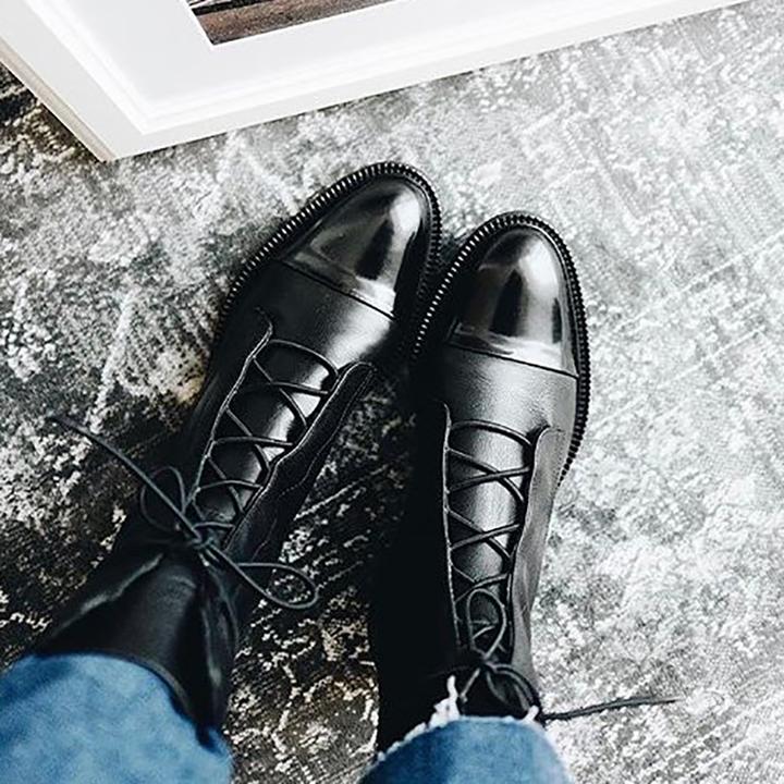 Women's Pointed Boots | Straps