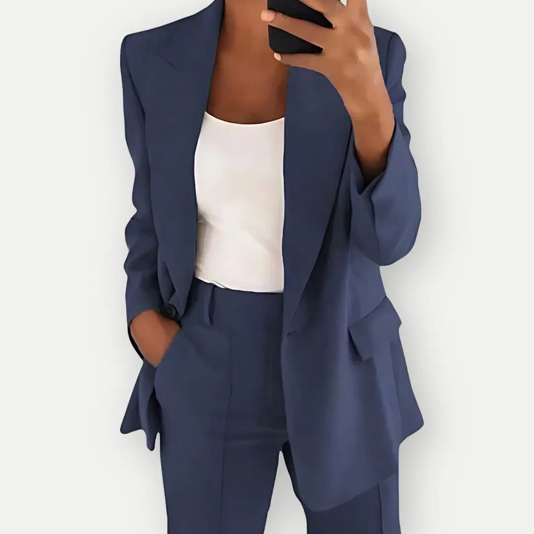 Women’s Twin Suit | Modern