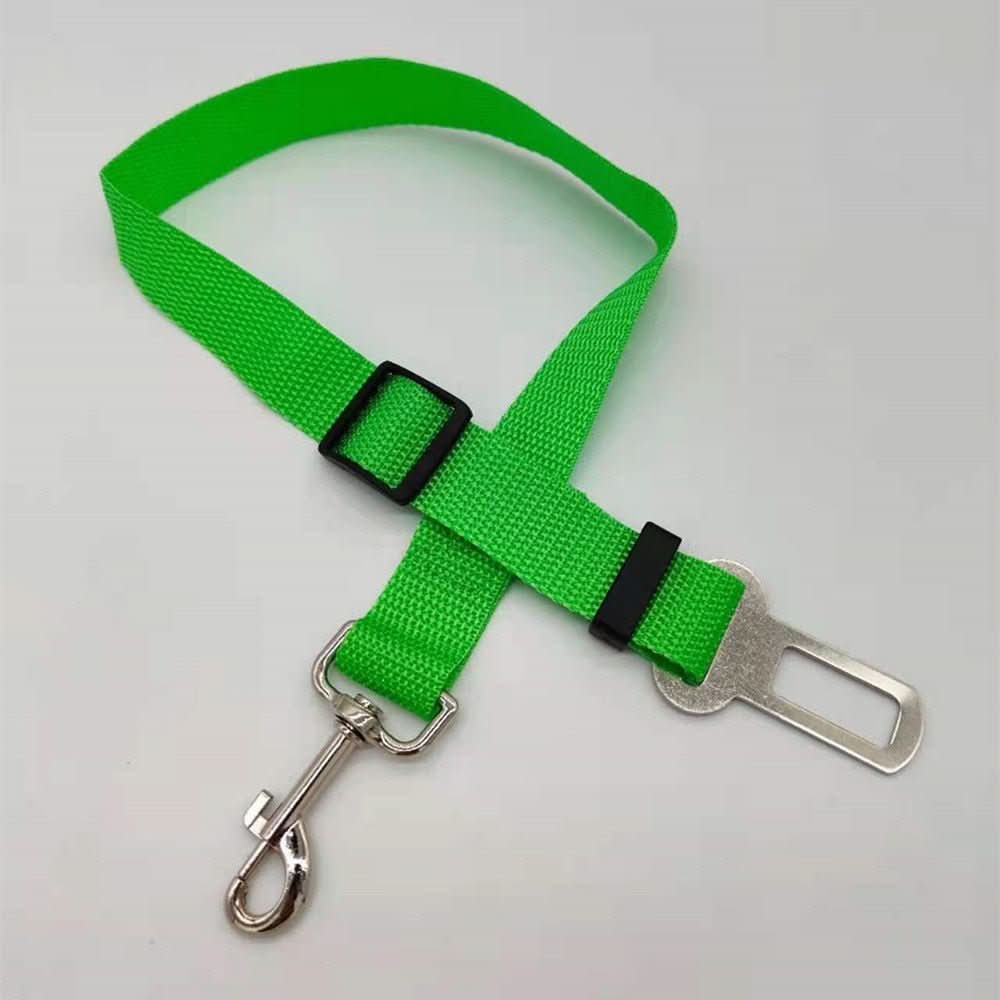 Adjustable Safety Belt for Dogs in the Car