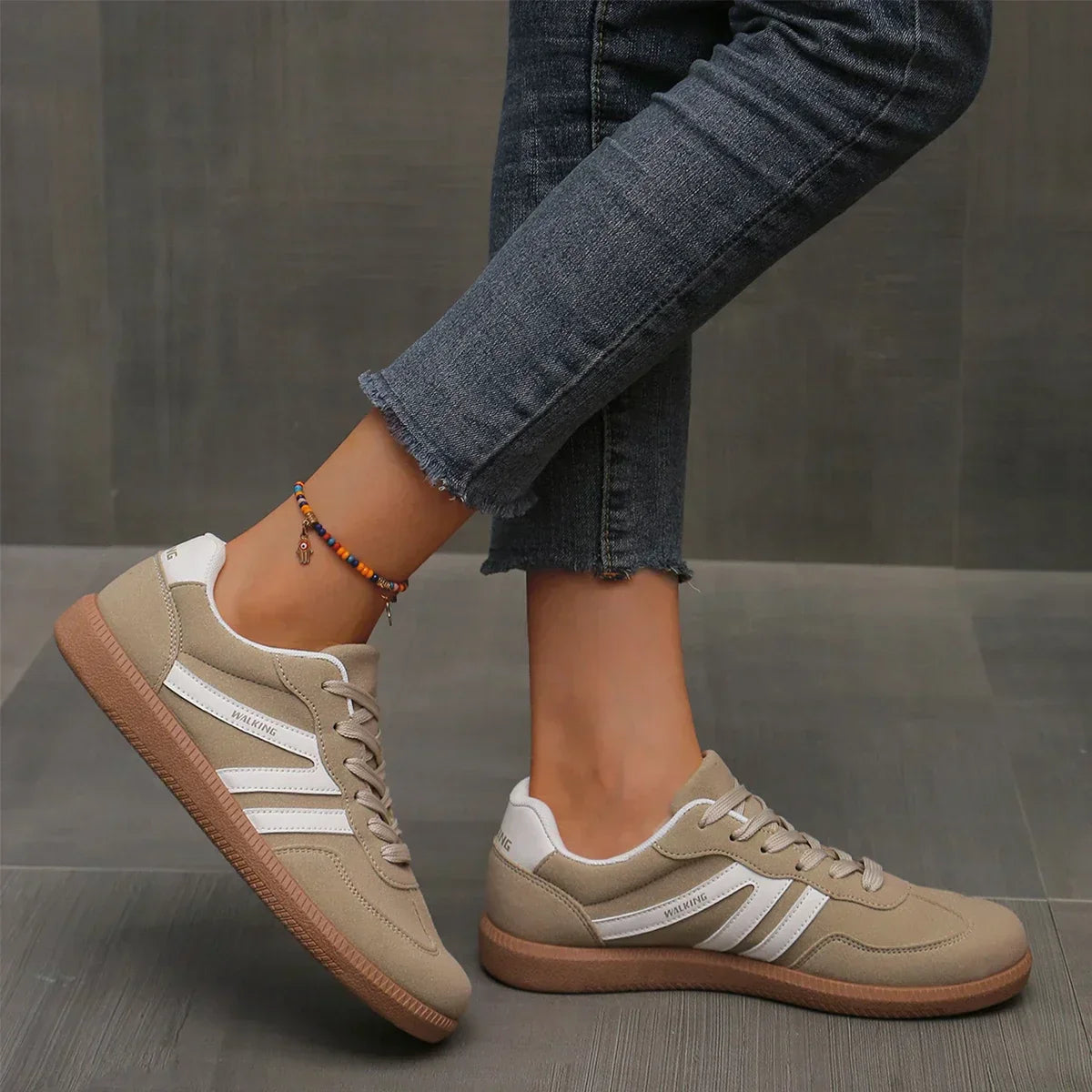 Women's Athletic Trainers | Flat