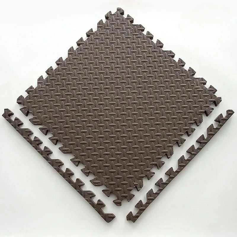 Safe Play Mat – Fun and Protection from the Start