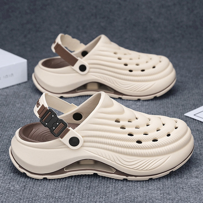 Men's Water-Resistant Clogs | Comfortable