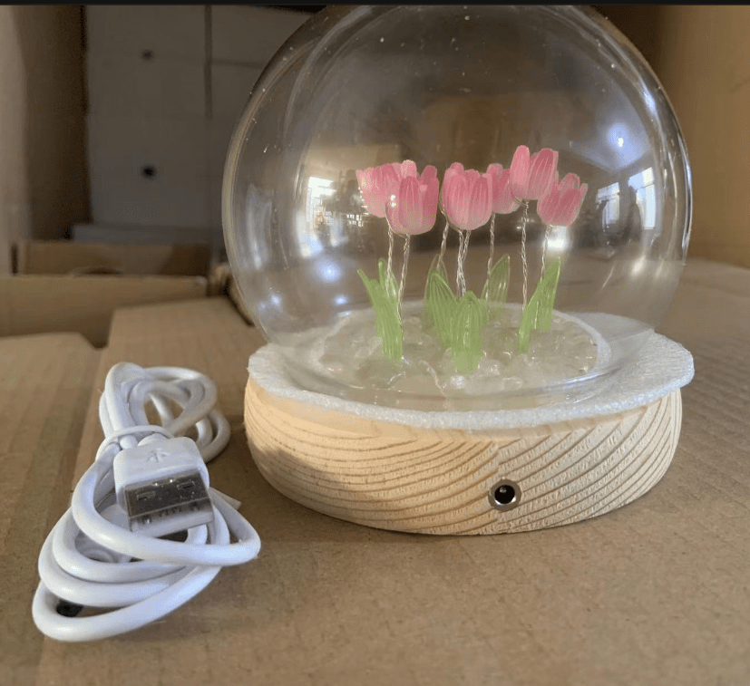 Warm Light Tulip Night Light for Kids' Rooms and Bedrooms