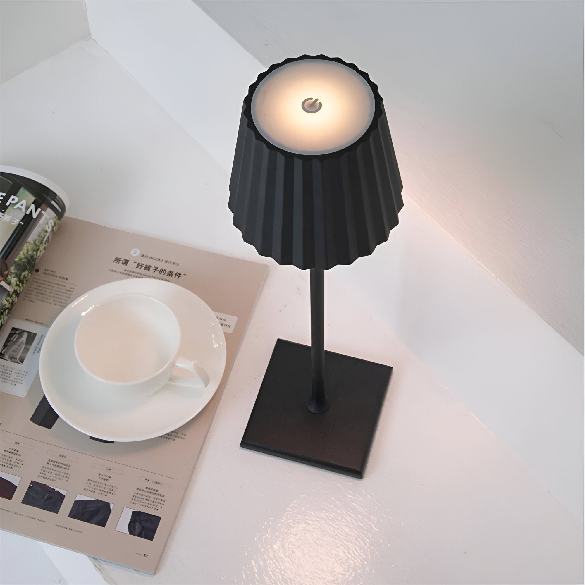 Wireless Table Lamp | Modern Battery-Powered Light for Living Room