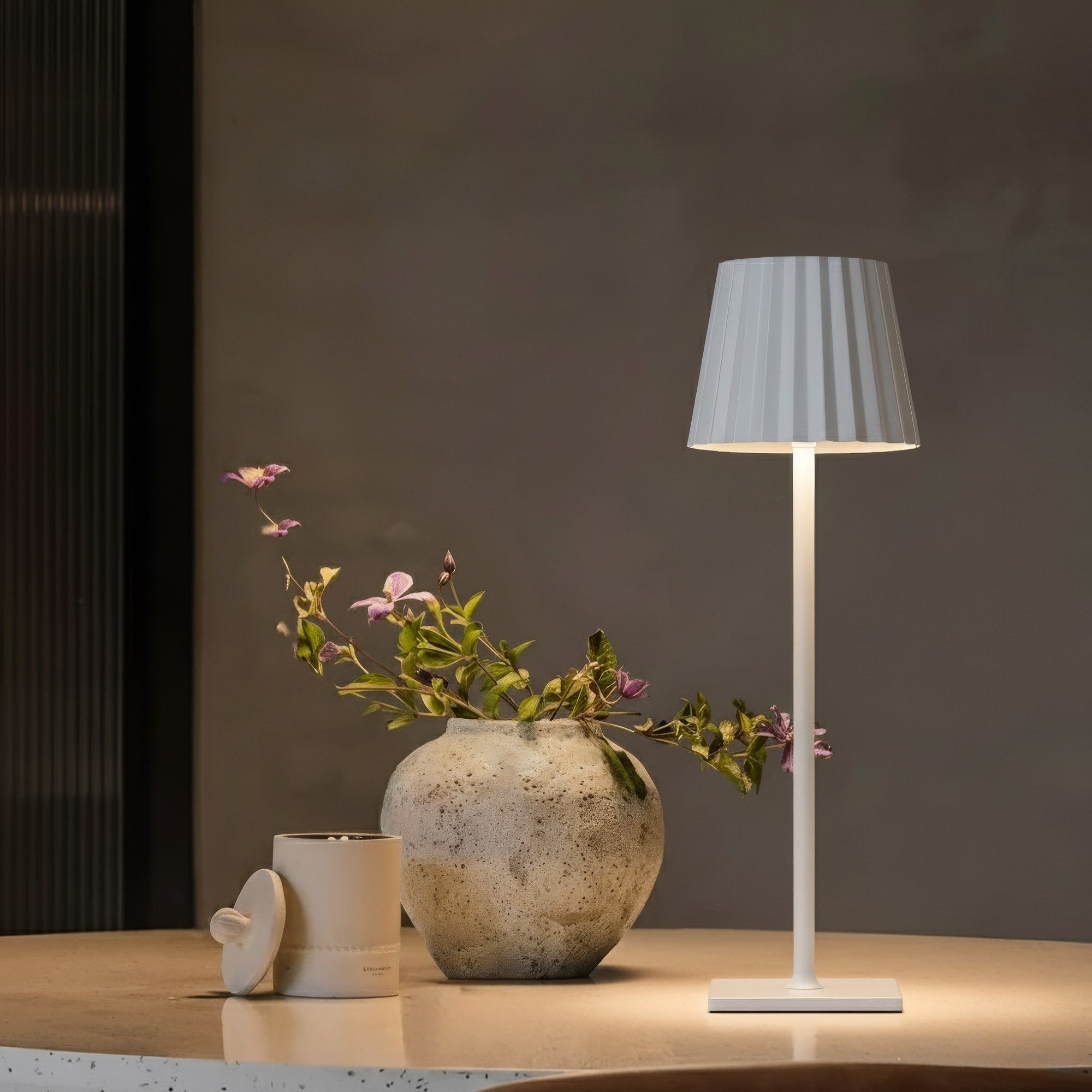 Wireless Table Lamp | Modern Battery-Powered Light for Living Room