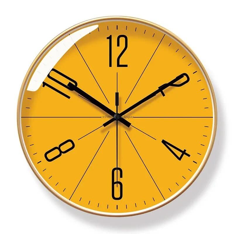 Nordic Style Wall Clock – Precise and Stylish for Any Home